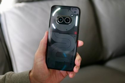Le Nothing Phone (2a) Plus arrive à grand pas avec un cœur asiatique