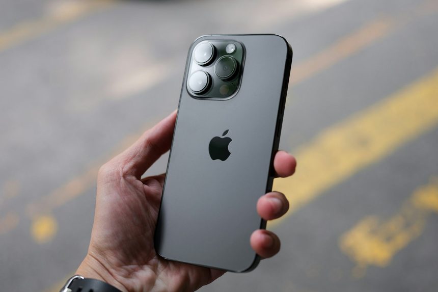 C’est carrément le pire moment pour acheter un iPhone : voici pourquoi