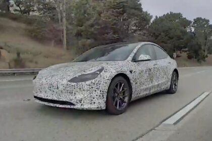 Est-ce le Model Y Juniper ou un Model 3 restylé ? Un prototype Tesla intriguant fait surface (Vidéo)