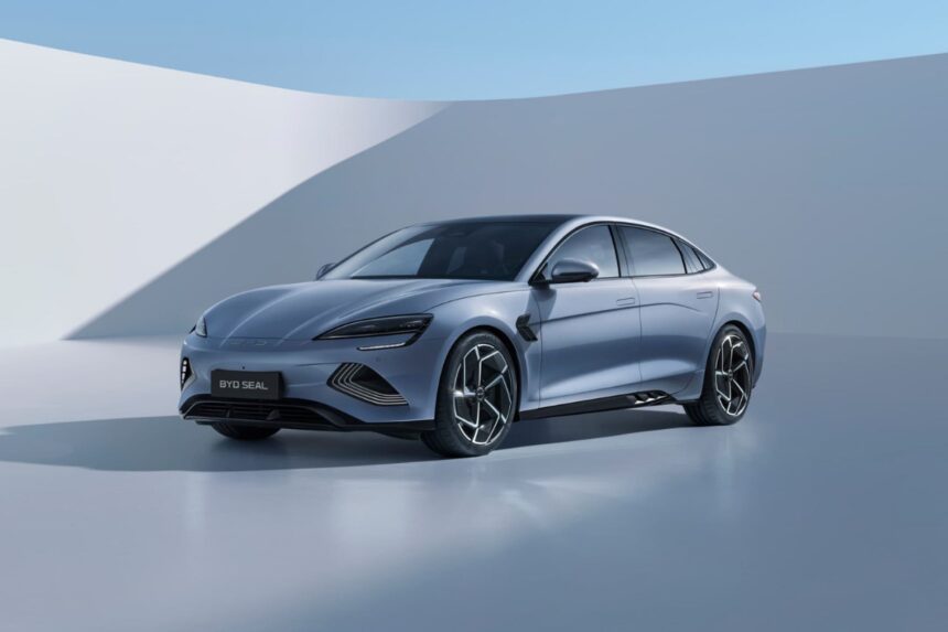 BYD et MG vont-t-ils augmenter le prix de leurs voitures électriques après les droits de douane ? Une info tombe !